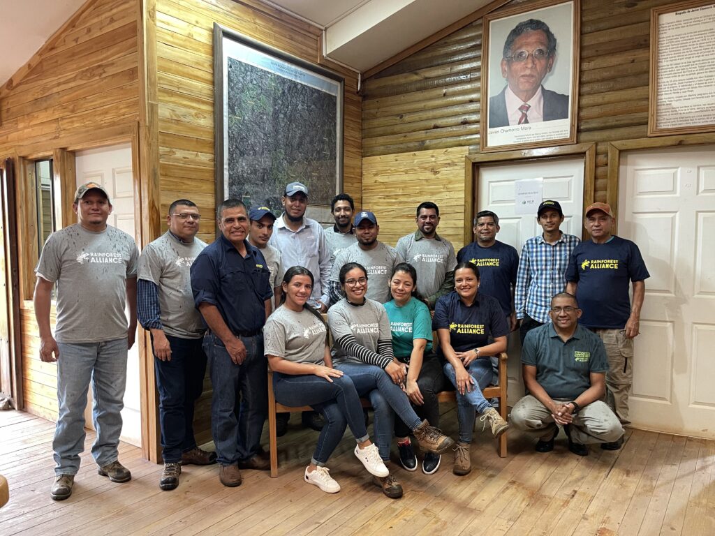 The changes to the Rainforest Alliance certification take effect on July 1, 2023. In the picture, the participants of the training